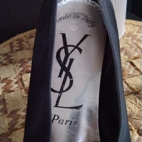 YVES SAINT LAURENT HEELS - Picture 4 of 11